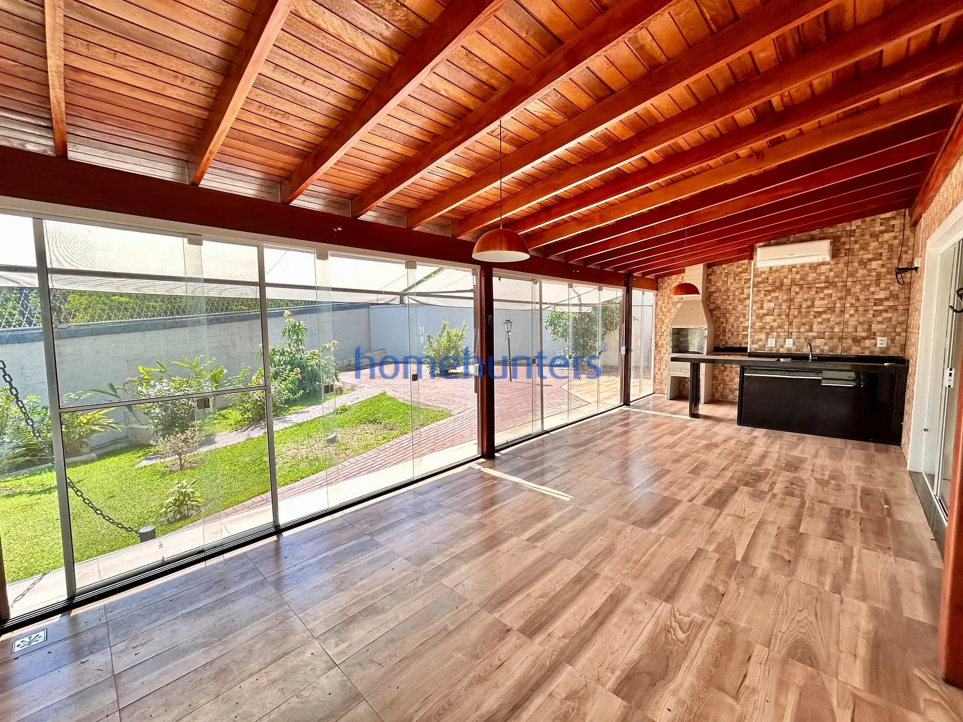 Casa, 3 quartos, 233 m² - Foto 30