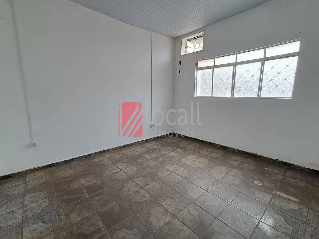 Casa com 2 quartos para aluguel, 90m² — foto 3 de 8