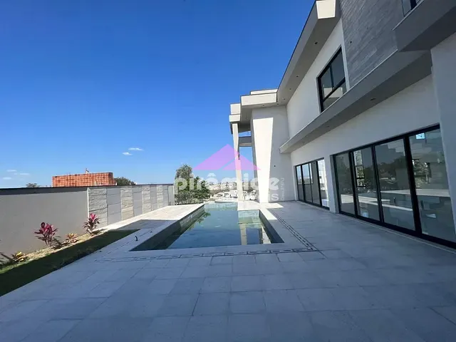 Casa com 750m² 5 quartos e 6 banheiros, à venda, no bairro Urbanova em São José dos Campos
