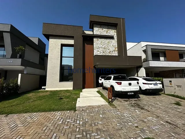Casa 3 quartos e 8 banheiros, para alugar, no bairro Loteamento Residencial Arborais em Campinas