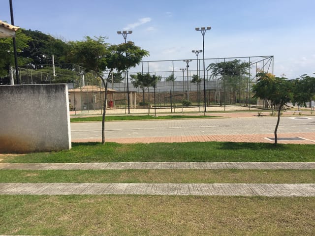 Casa com 250m² 3 quartos e 2 banheiros, à venda, no bairro Loteamento Industrial Água Preta em Pindamonhangaba
