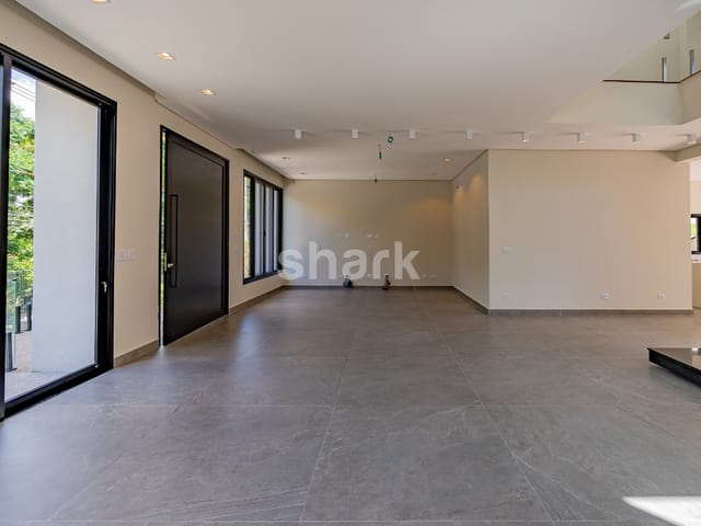 Casa com 440m² 4 quartos e 7 banheiros, à venda, no bairro Tamboré em Santana de Parnaíba