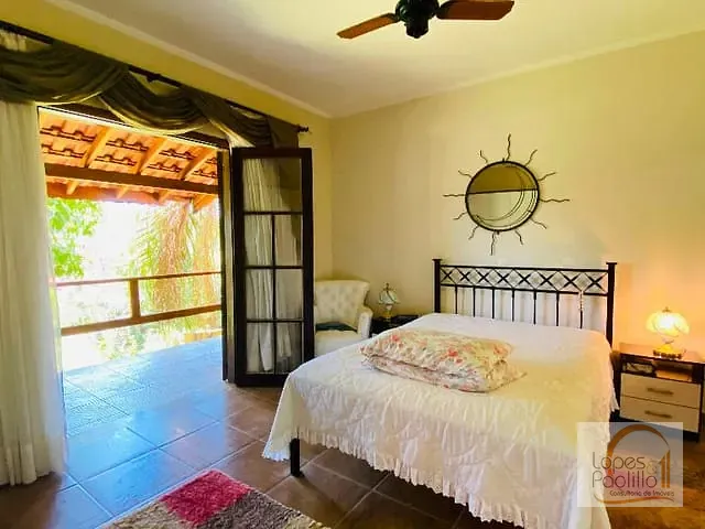 Casa com 2079m² 7 quartos e 5 banheiros, à venda, no bairro Jardim Estância Brasil em Atibaia