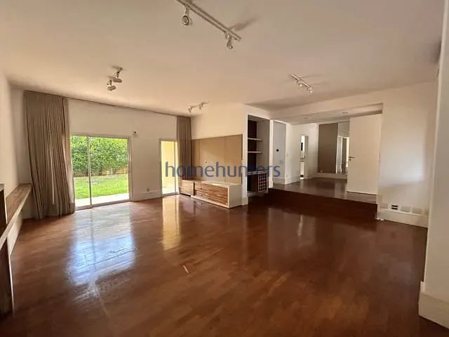 Casa com 380m² 4 quartos e 6 banheiros, à venda ou para alugar, no bairro Parque Taquaral em Campinas