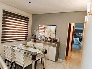 Foto do Sobrado-SOBRADO IMPECÁVEL À VENDA COM 250 M², 3 DORMS (1 SUÍTE), COZINHA INTEGRADA COM ÁREA GOURMET, MÓVEIS PLANEJADOS E 2 VGS - VILA PRUDENTE, SÃO PAULO, SP.