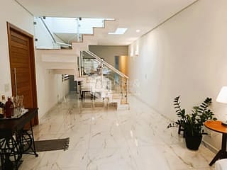 Foto do Sobrado-SOBRADO IMPECÁVEL À VENDA COM 250 M², 3 DORMS (1 SUÍTE), COZINHA INTEGRADA COM ÁREA GOURMET, MÓVEIS PLANEJADOS E 2 VGS - VILA PRUDENTE, SÃO PAULO, SP.