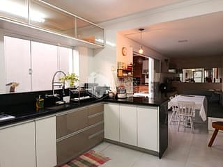 Foto do Sobrado-SOBRADO IMPECÁVEL À VENDA COM 250 M², 3 DORMS (1 SUÍTE), COZINHA INTEGRADA COM ÁREA GOURMET, MÓVEIS PLANEJADOS E 2 VGS - VILA PRUDENTE, SÃO PAULO, SP.