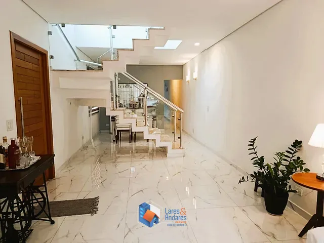 Sobrado com 250m² 3 quartos e 3 banheiros, à venda, no bairro Vila Prudente em São Paulo
