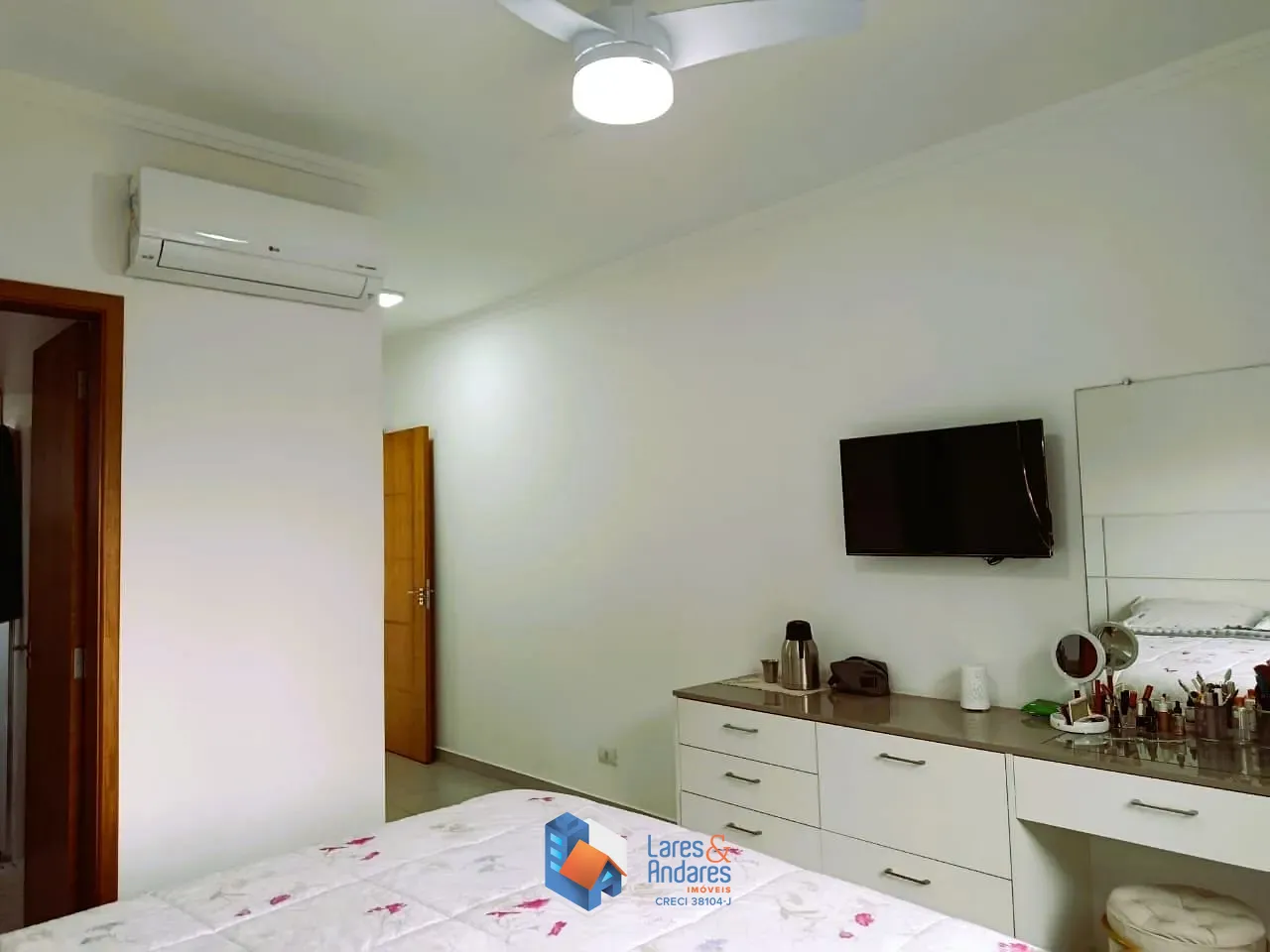 Sobrado, 3 quartos, 250 m² - Foto 13