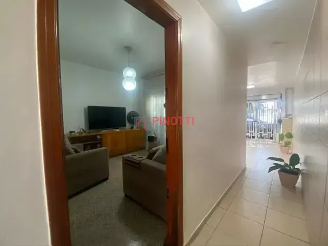 Casa 2 quartos e 1 banheiro, à venda, no bairro Paulicéia em São Bernardo do Campo