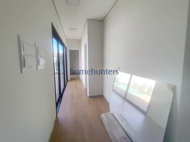 Casa com 311m² 3 quartos e 5 banheiros, à venda, no bairro Parque Brasil 500 em Paulínia