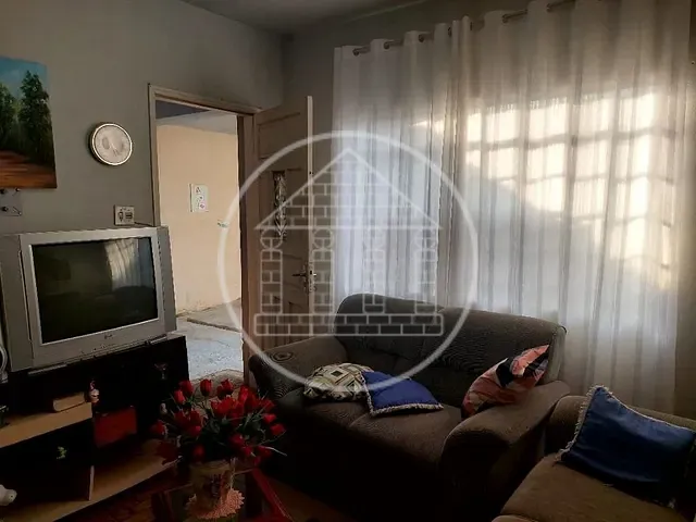 Casa com 250m² 2 quartos e 2 banheiros, à venda, no bairro Jardim São Vicente em São Paulo