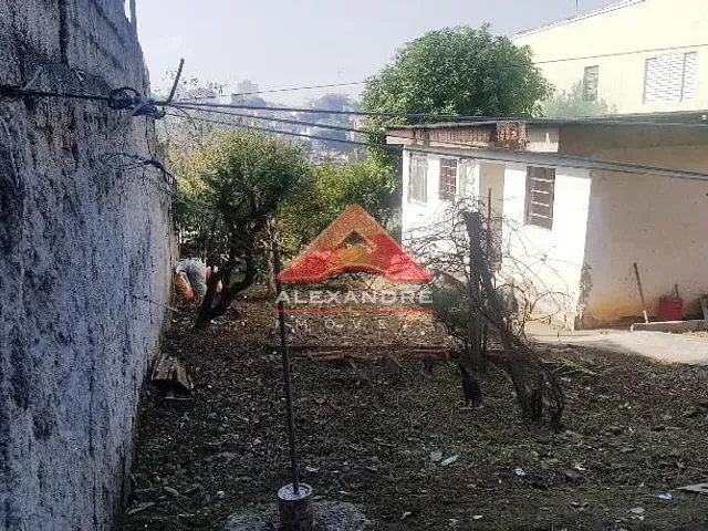 Casa com 500m² 3 quartos e 2 banheiros, à venda, no bairro Centro em São José dos Campos