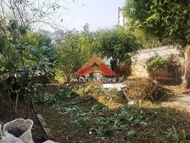 Casa com 500m² 3 quartos e 2 banheiros, à venda, no bairro Centro em São José dos Campos