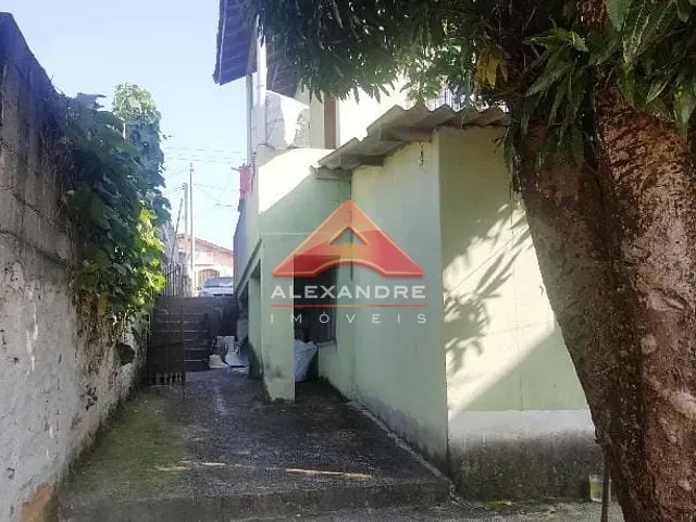 Casa com 500m² 3 quartos e 2 banheiros, à venda, no bairro Centro em São José dos Campos