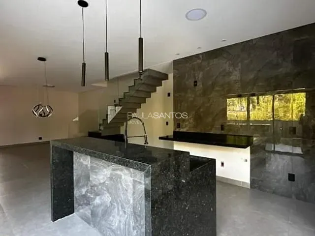 Casa com 280m² 3 quartos e 5 banheiros, à venda, no bairro Morros em Sorocaba