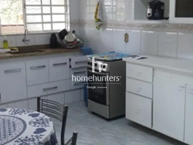 Casa 4 quartos e 3 banheiros, à venda, no bairro Parque Xangrilá em Campinas