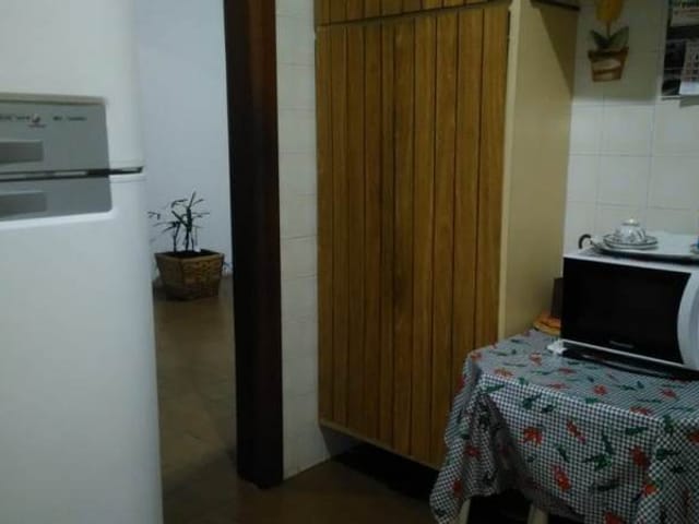Casa com 445m² 4 quartos e 2 banheiros, à venda, no bairro Centro em Pindamonhangaba