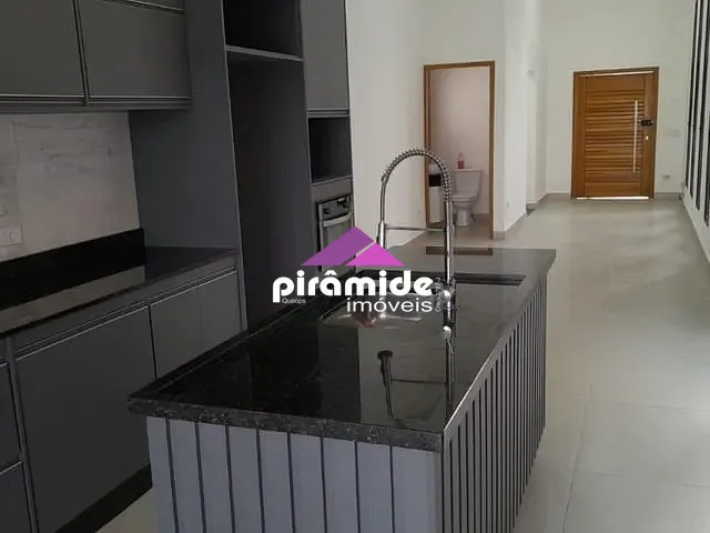 Casa com 300m² 3 quartos e 1 banheiro, à venda, no bairro Residencial Colinas em Caçapava