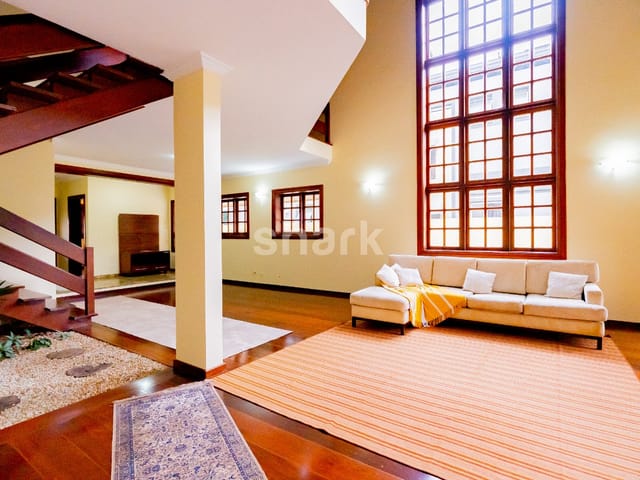 Casa com 110m² 4 quartos e 5 banheiros, para alugar, no bairro Alphaville Residencial Dois em Barueri