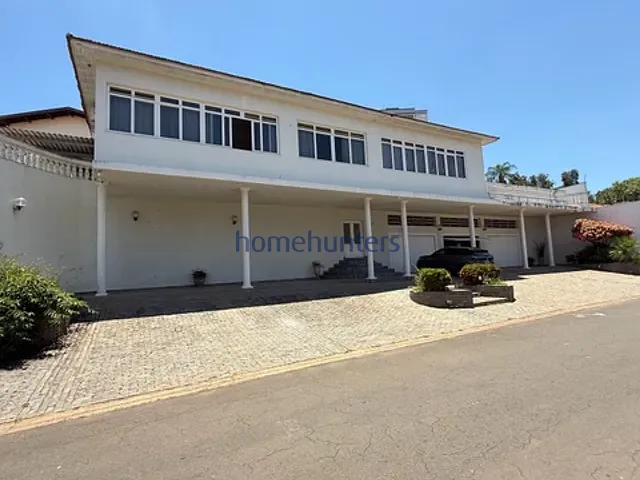 Casa com 804m² 4 quartos e 4 banheiros, à venda, no bairro Jardim das Paineiras em Campinas