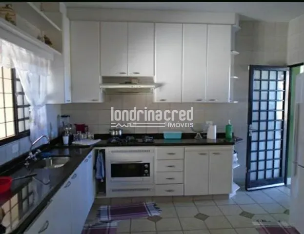 Casa, 3 quartos, 330 m² - Foto 10