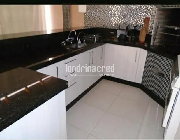 Casa, 3 quartos, 330 m² - Foto 4
