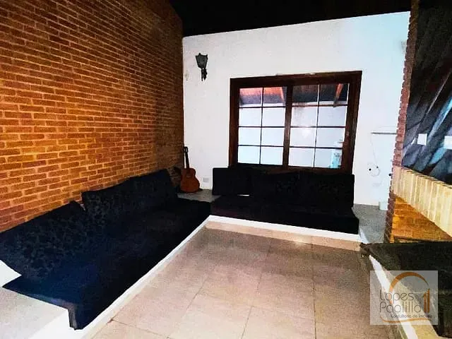 Casa com 770m² 5 quartos e 5 banheiros, à venda, no bairro Retiro das Fontes em Atibaia