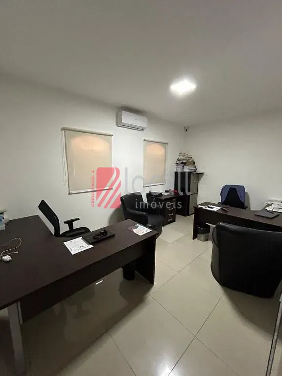 Casa com 1 quarto para aluguel, 250m² — foto 14 de 16