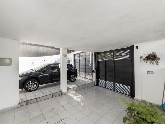 Foto do Casa - Casa tipo para venda em Jabaquara com 5 quartos, 270m² | Lares e Andares Imóveis