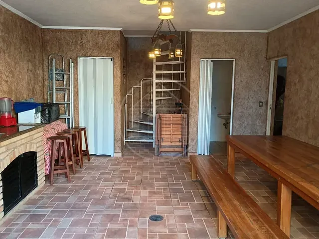 Casa com 496m² 3 quartos e 6 banheiros, à venda, no bairro Jardim Campo Grande em São Paulo