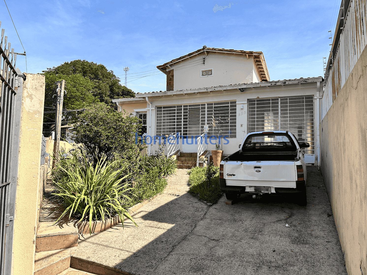 Casa, 3 quartos, 213 m² - Foto 1