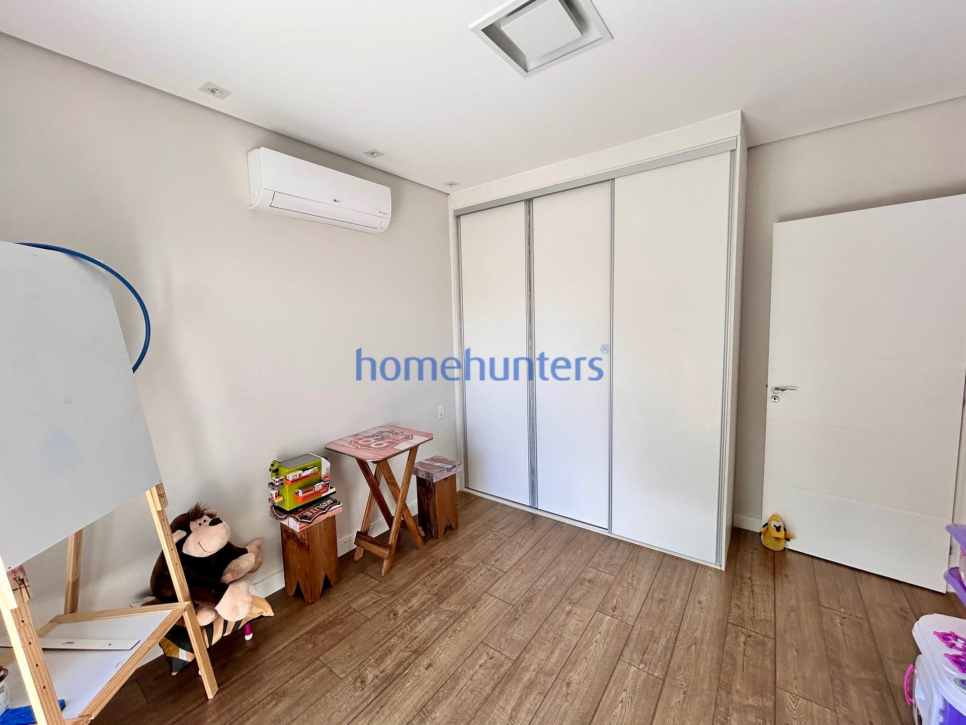 Casa, 4 quartos, 275 m² - Foto 48