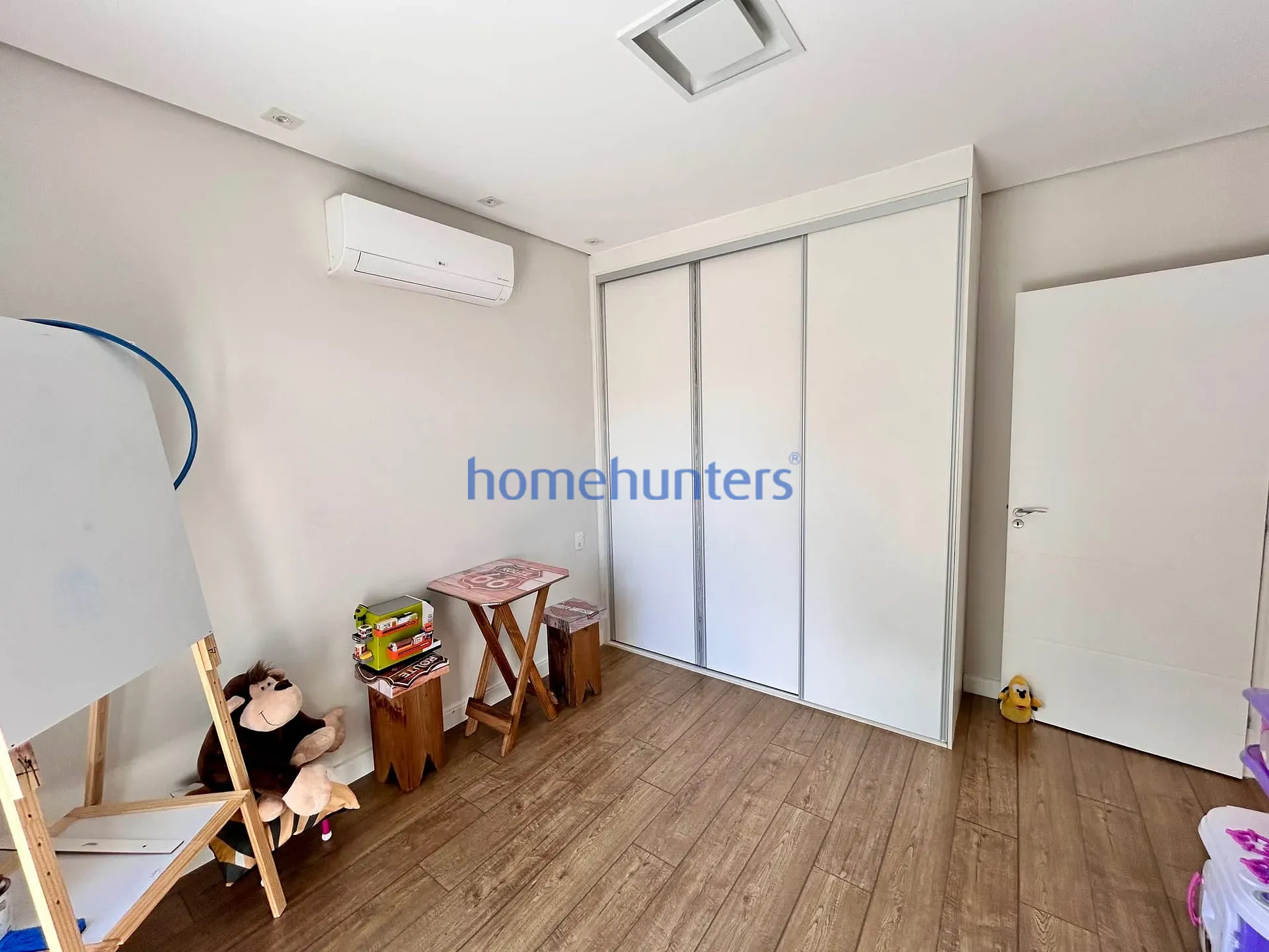 Casa, 4 quartos, 275 m² - Foto 48