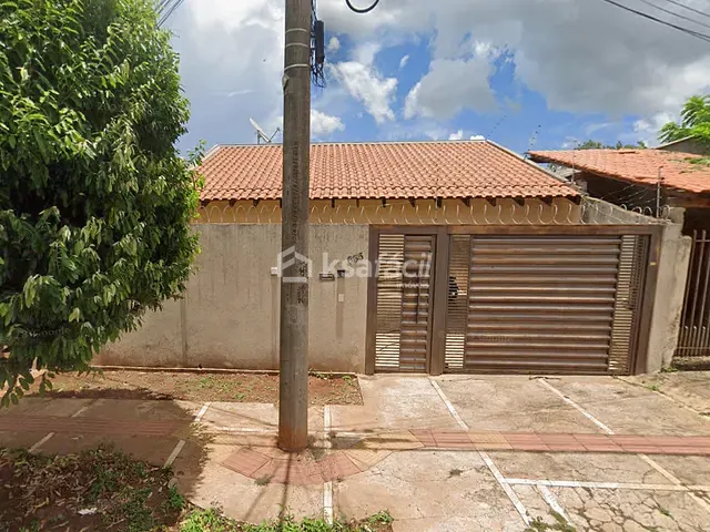 Casa com 275m² 2 quartos e 1 banheiro, à venda, no bairro Santo Antônio em Campo Grande