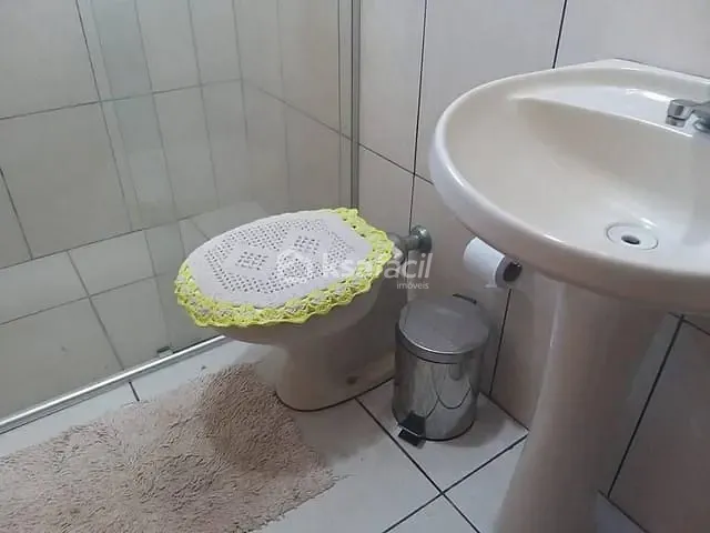 Casa com 275m² 2 quartos e 1 banheiro, à venda, no bairro Santo Antônio em Campo Grande