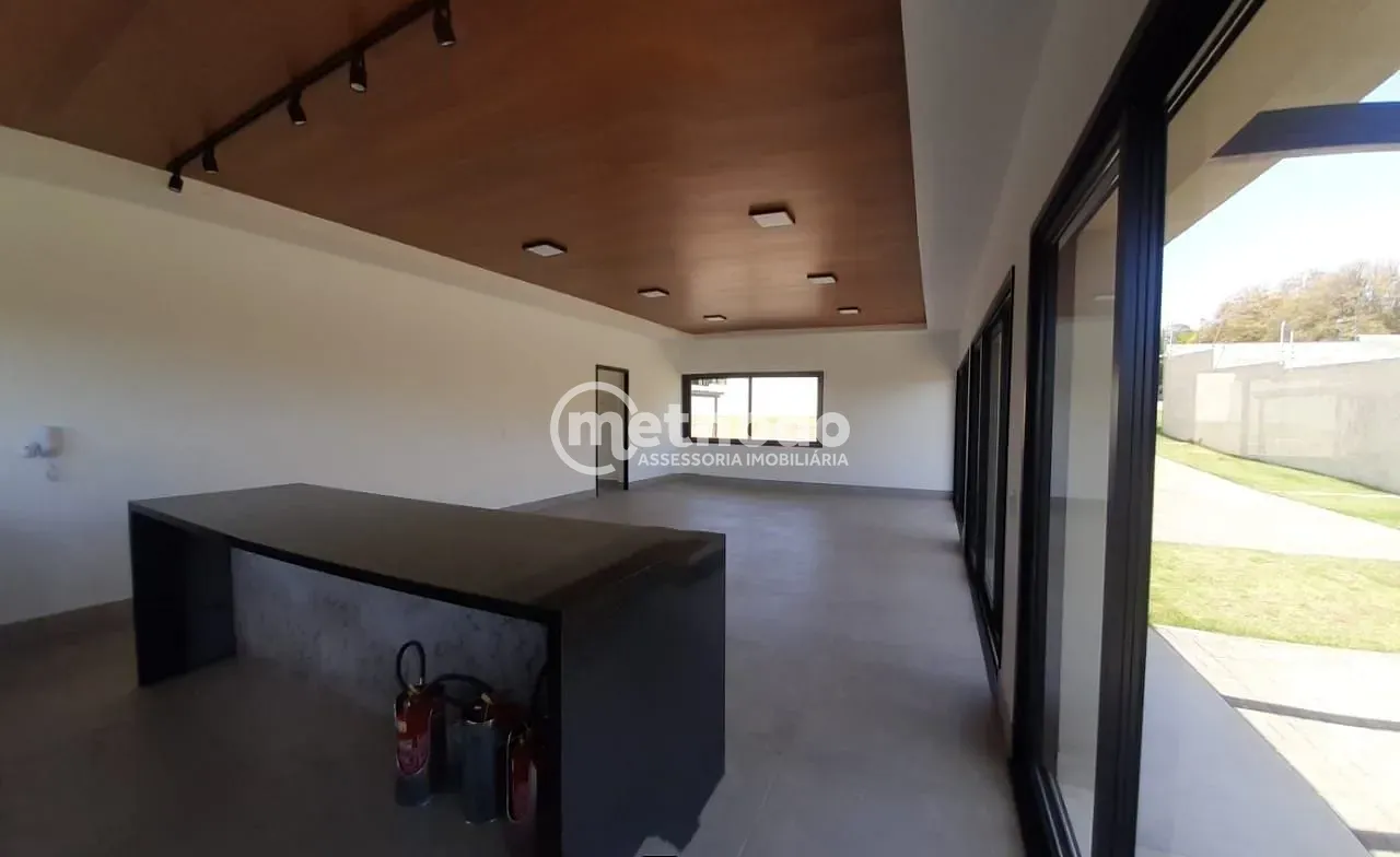 Casa, 3 quartos, 182 m² - Foto 35
