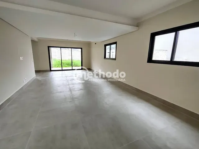 Casa com 300m² 3 quartos e 4 banheiros, à venda, no bairro Parque Taquaral em Campinas
