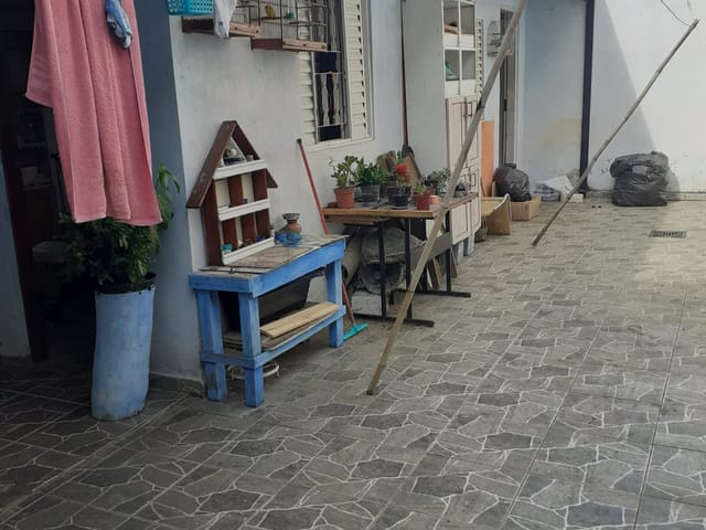 Casa com 250m² 2 quartos e 3 banheiros, à venda, no bairro Chácara Galega em Pindamonhangaba