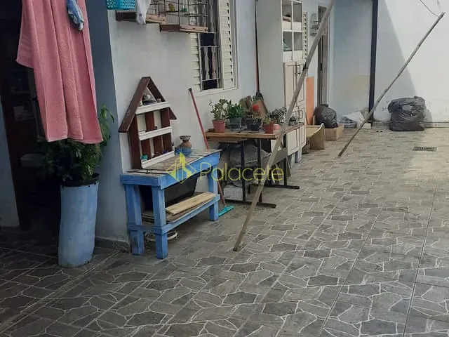 Casa com 250m² 2 quartos e 3 banheiros, à venda, no bairro Chácara Galega em Pindamonhangaba