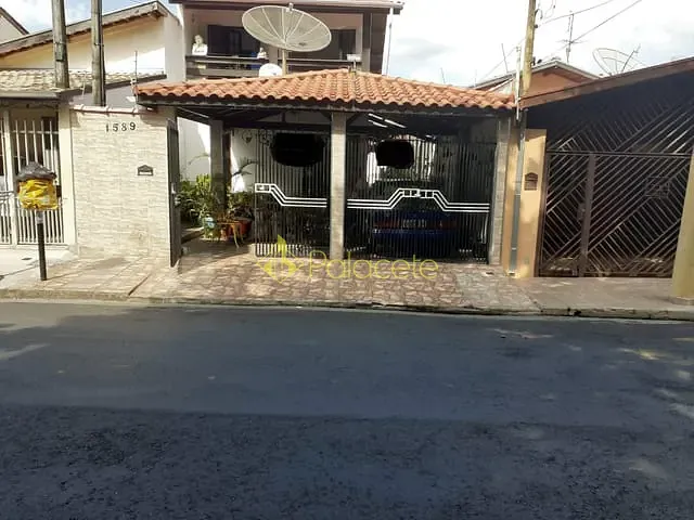 Casa com 250m² 2 quartos e 3 banheiros, à venda, no bairro Chácara Galega em Pindamonhangaba