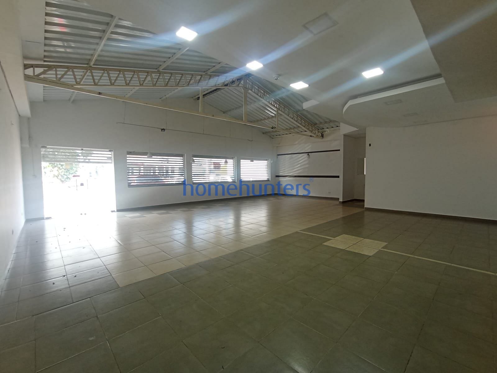 Casa, 1 quarto, 236 m² - Foto 9