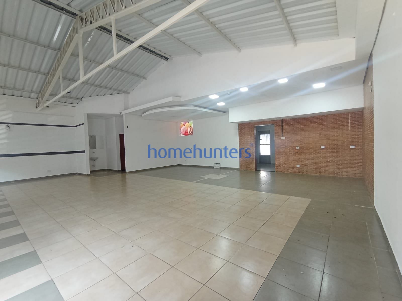 Casa, 1 quarto, 236 m² - Foto 8