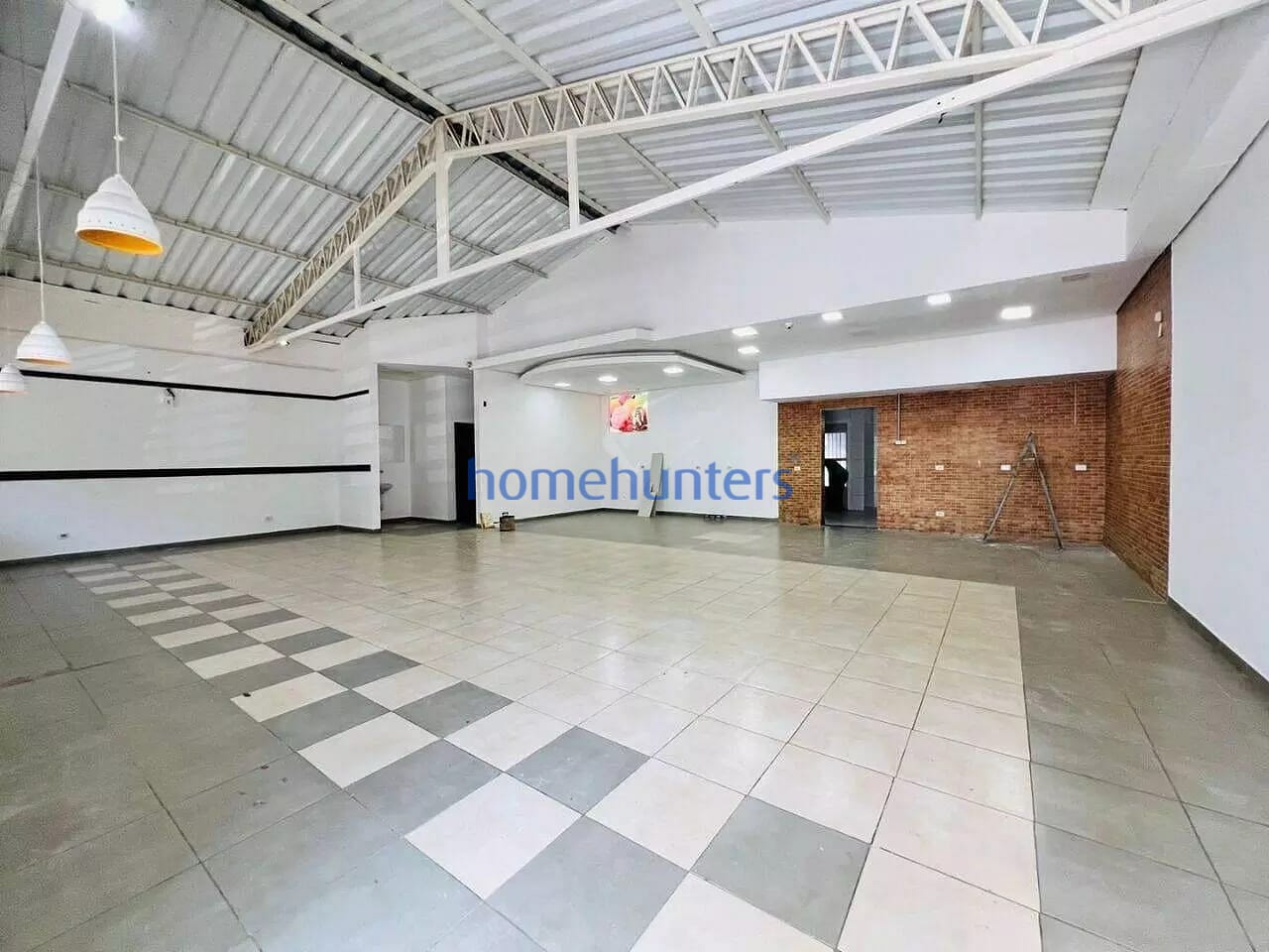 Casa, 1 quarto, 236 m² - Foto 1