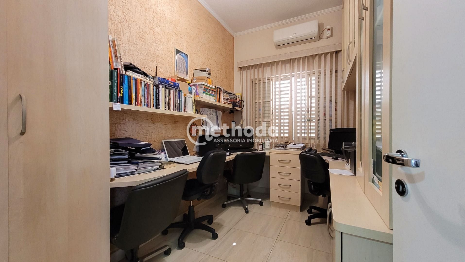 Casa, 3 quartos, 278 m² - Foto 12