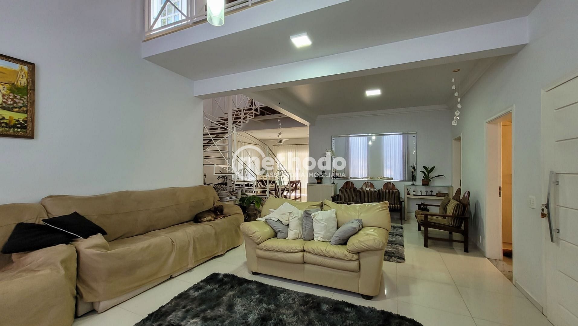 Casa, 3 quartos, 278 m² - Foto 1