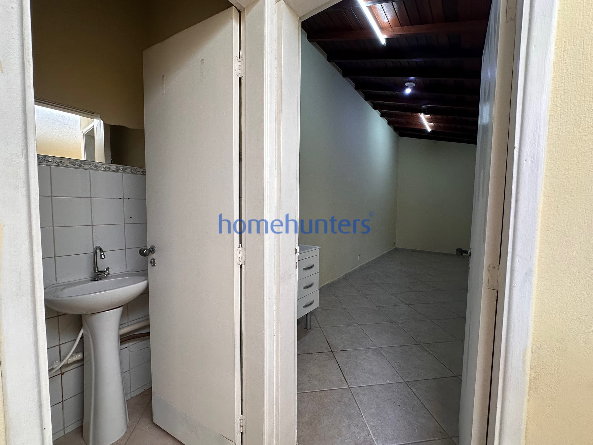 Casa, 1 quarto, 144 m² - Foto 31