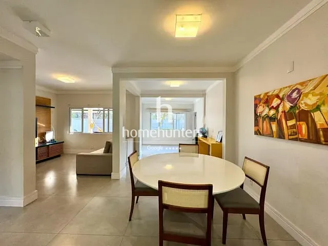 Casa com 300m² 3 quartos e 5 banheiros, à venda, no bairro Notre Dame em Campinas