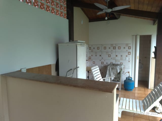 Casa com 1768m² 4 quartos e 4 banheiros, à venda, no bairro Centro em Tremembé