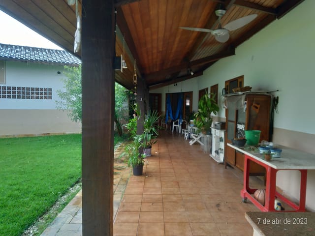 Casa com 1768m² 4 quartos e 4 banheiros, à venda, no bairro Centro em Tremembé